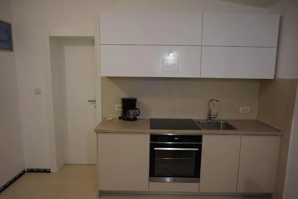 Apartman 1 Apartment Omisalj