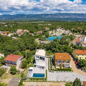 Guest house Appartments Adriatic, Omisalj